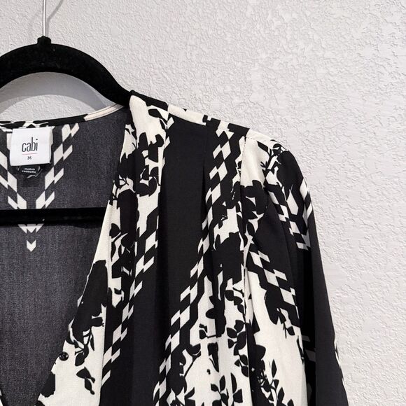Cabi X-Factor Dress Black & White Floral Print V-Neck 3/4 Sleeve Size Medium - Picture 4 of 10